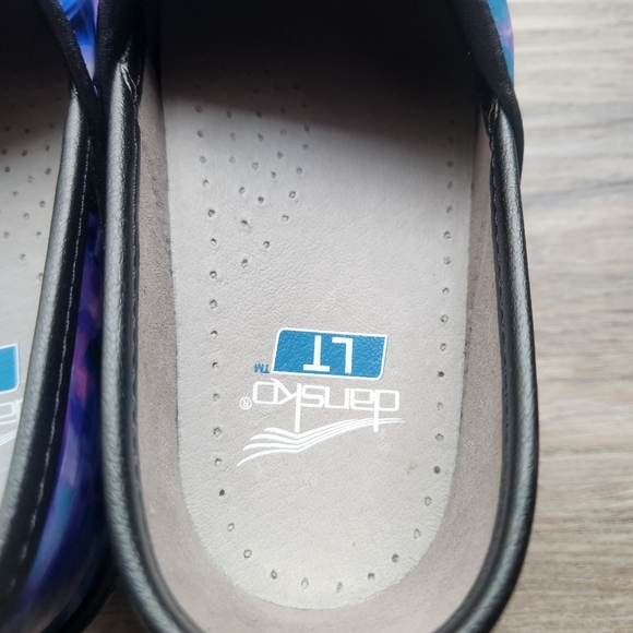 NWOT Dansko Blue Crush Patent LT Pro Women’s Clogs - Picture 3 of 12